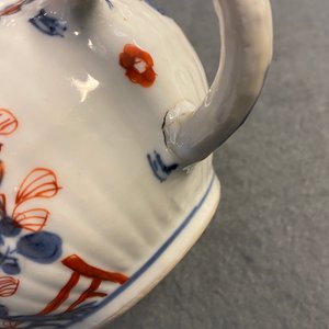 Four Chinese Imari-style teapots and covers, Kangxi — 照片 19
