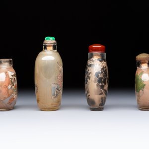 Four Chinese inside glass painted snuff bottles, 20th C. — photo 3