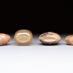 Four Chinese inside glass painted snuff bottles, 20th C. — photo 7