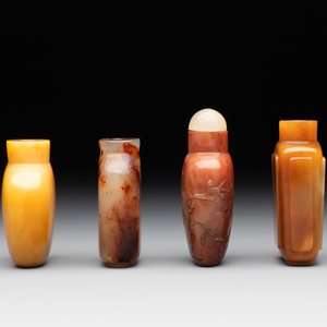 Four Chinese jade and hardstone snuff bottles, 19/20th C. — photo 4