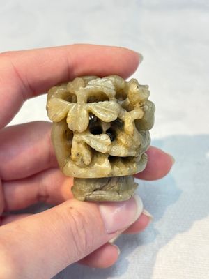 Four Chinese jade carvings, 19th C. — photo 1