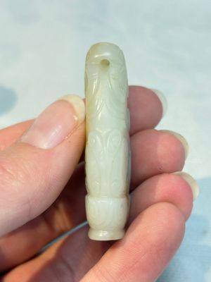 Four Chinese jade carvings, 19th C. — photo 18