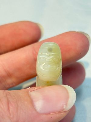 Four Chinese jade carvings, 19th C. — photo 19