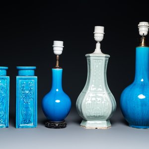 Four Chinese monochrome turquoise vases and a celadon vase, 19/20th C. — photo 4