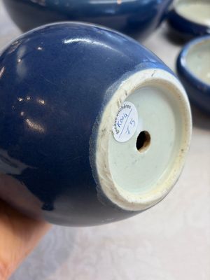 Four Chinese sacrificial blue-glazed wares, Qianlong mark, 18/19th C. — photo 8