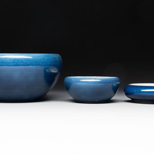 Four Chinese sacrificial blue-glazed wares, Qianlong mark, 18/19th C. — 照片 3