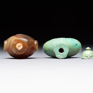 Four Chinese snuff bottles and three vases, 19th C. — photo 18