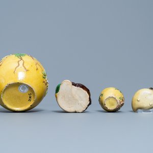Four Chinese verte biscuit wares, 19/20th C. — photo 7