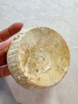 Four Chinese white-glazed boxes and covers with incised floral design from the Jepara shipwreck, Dehua or Anxi kiln, Song — photo 55