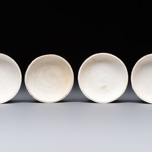 Four Chinese white-glazed boxes and covers with incised floral design from the Jepara shipwreck, Dehua or Anxi kiln, Song — foto 5