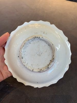 Four Chinese white-glazed saucers and three bowls, Yuan/Ming — photo 10