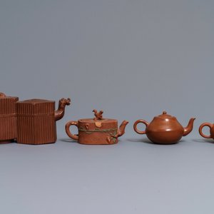 Four Chinese Yixing stoneware teapots and covers, 19/20th C. — photo 2