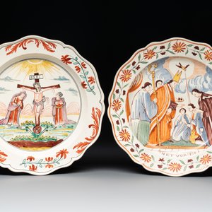 Four Dutch-decorated English 'religious subject' creamware plates, 18th C. — 照片 4