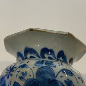 Four Dutch Delft blue and white vases, 17/18th C. — photo 19
