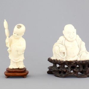 Four fine Chinese carved ivory figures, 19th and early 20th C. — 照片 8