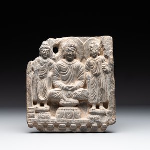 Four Gandhara grey schist fragments with Buddha and Bodhisattva, 1st/3rd C. — 照片 4