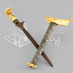 Four Indonesian Keris with ivory and silver, 19th C. — photo 8