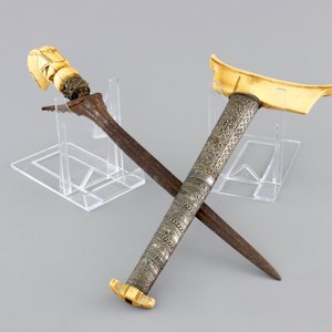 Four Indonesian Keris with ivory and silver, 19th C. — photo 9