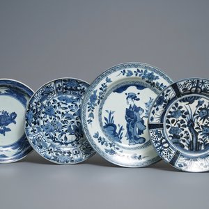 Four Japanese blue and white dishes, Arita, Edo, 17/18th C. — 照片 1