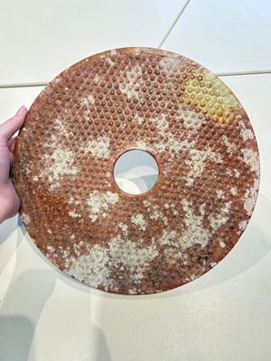 Four large Chinese archaistic jade 'bi' discs, 20th C. — photo 7