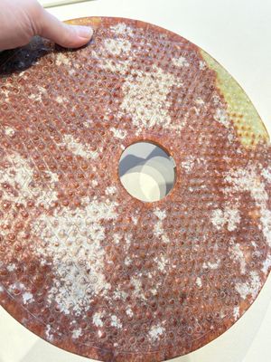 Four large Chinese archaistic jade 'bi' discs, 20th C. — photo 9