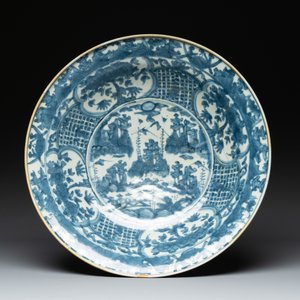 Four large Chinese Swatow blue and white dishes, Ming — foto 6