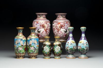 Four pairs of Chinese cloisonné vases, 20th C.