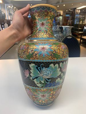 Four pairs of Chinese cloisonné vases, 20th C. — photo 9