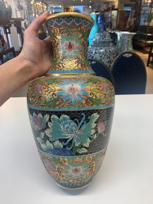 Four pairs of Chinese cloisonné vases, 20th C. — photo 1