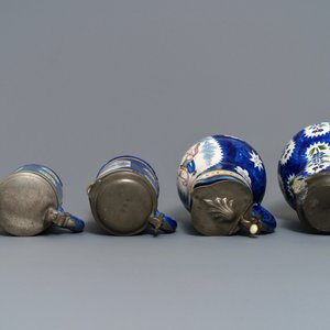 Four pewter-mounted Brussels faience jugs and a shaker, 18/19th C. — 照片 7