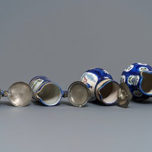 Four pewter-mounted Brussels faience jugs and a shaker, 18/19th C. — 照片 8