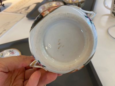Four pieces of Chinese export porcelain with mythological and romantic subjects, Qianlong — 照片 4