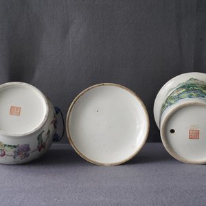 Four pieces of Chinese famille rose and grisaille porcelain, 19/20th C. — photo 17