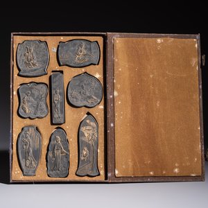 Four sets of Chinese ink cakes in their original boxes, Hu Kaiwen 胡開文 marks, 20th C. — photo 13