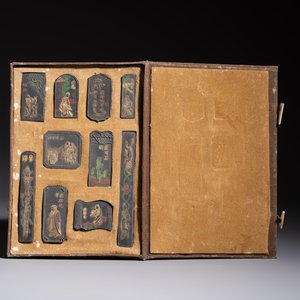 Four sets of Chinese ink cakes in their original boxes, Hu Kaiwen 胡開文 marks, 20th C. — photo 7