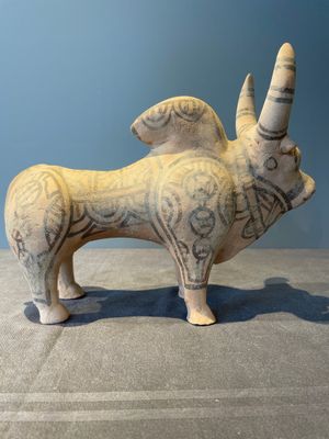 Four terracotta sculptures of animals and two bowls, Indus Valley, Iran, Pakistan and Afghanistan, 29th/3rd C. B.C. — photo 6