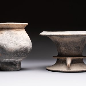 Four Thai pottery vases, Ban-Chiang, 7/4th C. B.C. — photo 4