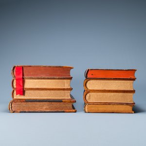 Four trompe-l'oeil storage boxes made from old book covers, France, 20th C. — photo 12