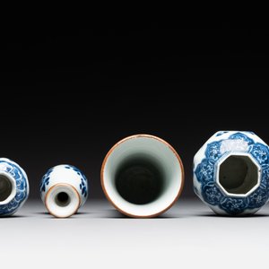 Four various Chinese blue and white vases, Transitional period — photo 3