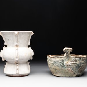 Four various Chinese monochrome wares, Qing and later — 照片 10
