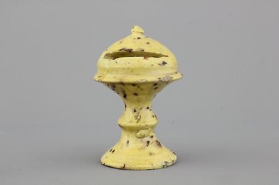 Gele spaarpot met slipware, Nederlands of Vlaams, 17e eeuw