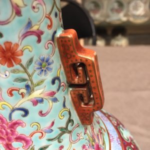 Geluksvaas in Chinees porselein, turquoise fond, 20e eeuw — foto 8