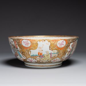 Grand bol en porcelaine de Chine famille rose de Canton à décor mandarin, Qianlong — photo 4