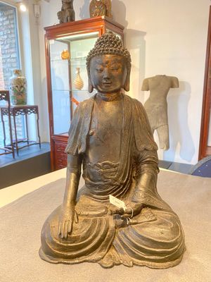 Grand Bouddha en bronze aux traces de dorure, Sino-Tibet, Ming — photo 1