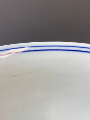 Grand et rare bol en porcelaine de Chine en bleu et blanc à décor des '100 garçons', marque et époque de Jiajing — photo 26