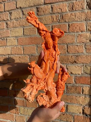 Grand groupe figurant une dame entourée d'enfants en corail rouge, Chine, 19/20ème — photo 19