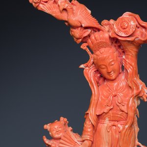 Grand groupe figurant une dame entourée d'enfants en corail rouge, Chine, 19/20ème — photo 7