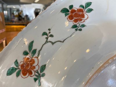 Grand plat de forme octogonale en porcelaine de Chine famille verte, Kangxi — photo 11
