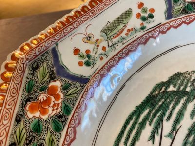 Grand plat de forme octogonale en porcelaine de Chine famille verte, Kangxi — photo 5