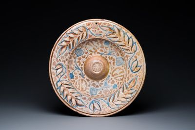 Grand plat hispano-mauresque à émail lustré à décor ornemental, Espagne, 16ème